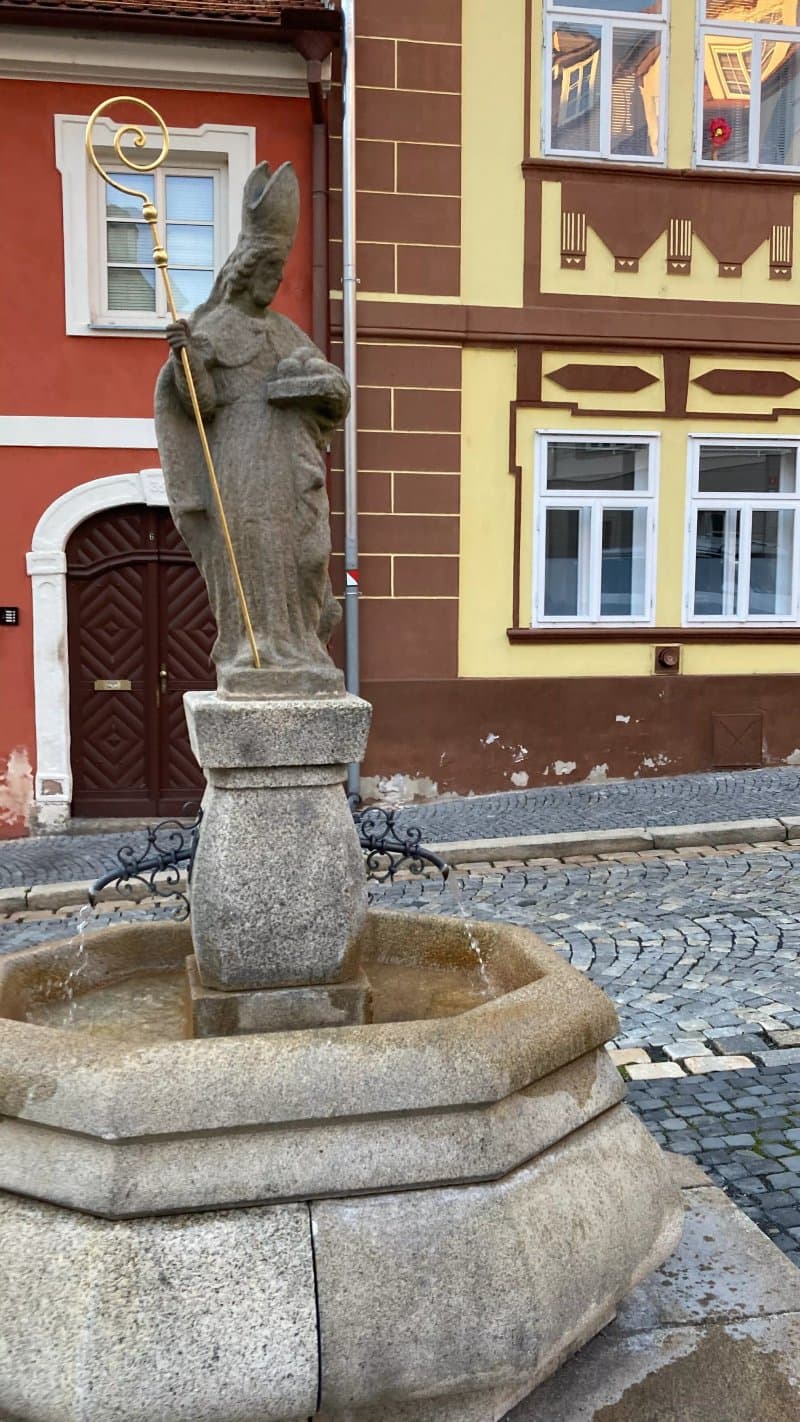 Nikolaus-Brunnen (Kasna sv. Mikulase)