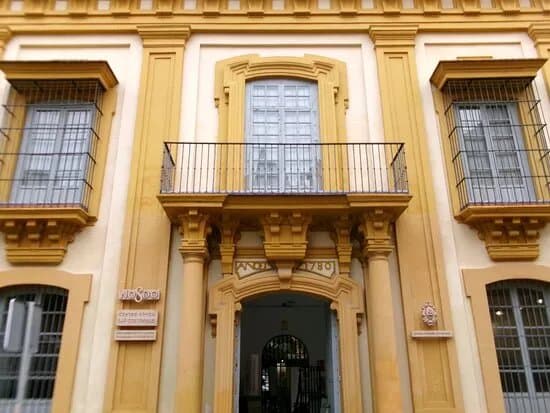 Biblioteca Publica Municipal Las Columnas