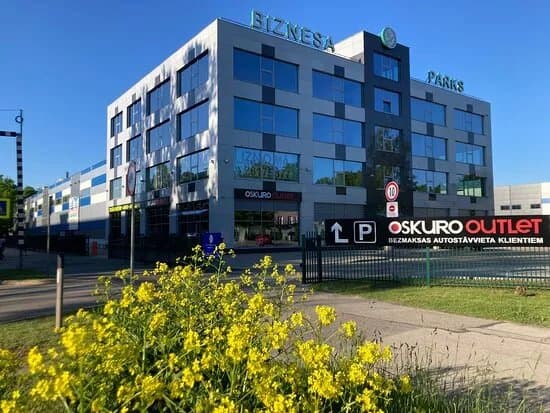 Oskuro Outlet