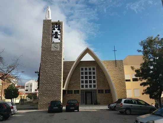 Igreja Paroquial da Povoa de Santa Iria