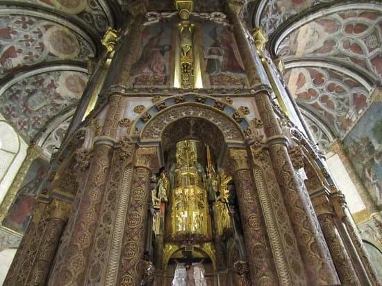 Charola