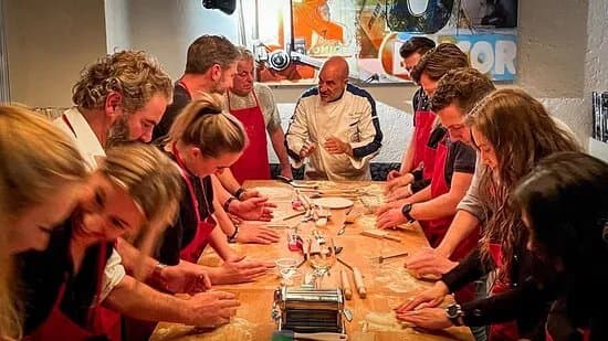 Fabiolous Cooking Day in Rome