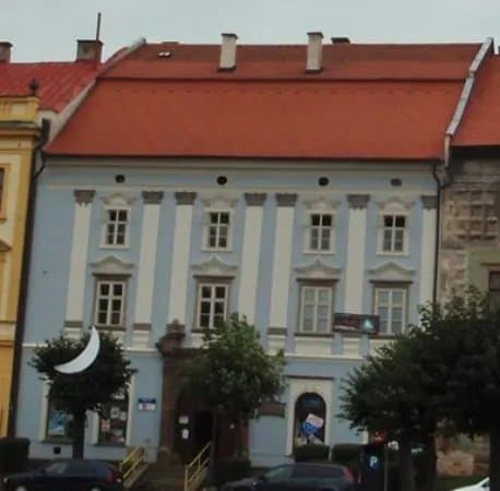 Mariassy's house