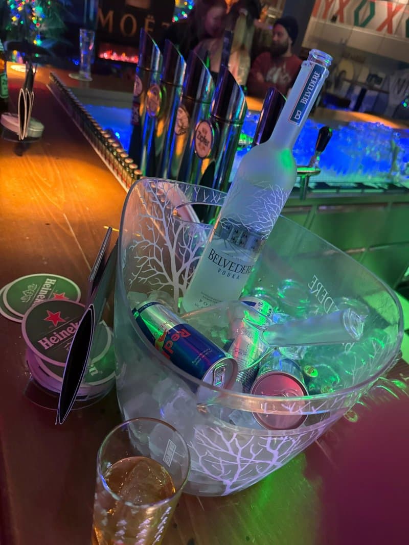 ONYX Bar & Lounge