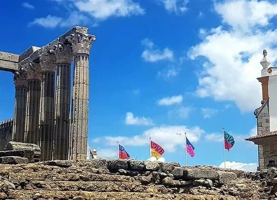 Evora With Love Walking Tours
