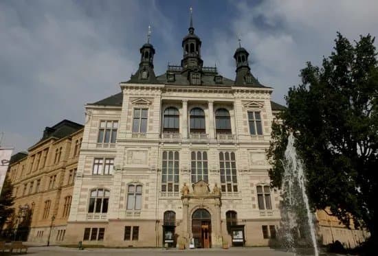 Zapadoceske muzeum v Plzni
