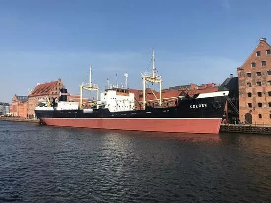 SS Soldek