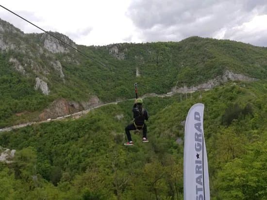 Zipline Stari Grad