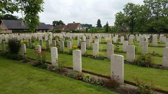 Vlamertinghe Military Cemetery