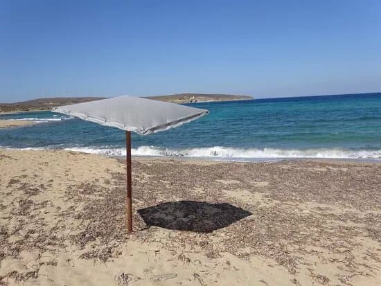 Louri Beach
