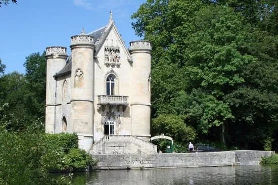 Les Etangs De Commelles