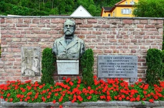 Bas-Relief to Josef Rheinberger