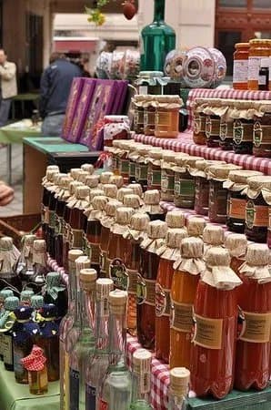 Gouba Art Market