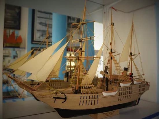 Tragor Ignac Museum - Ship History Collection