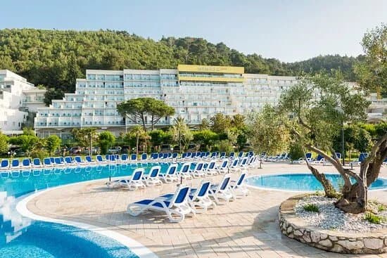 Maslinica Hotels & Resort