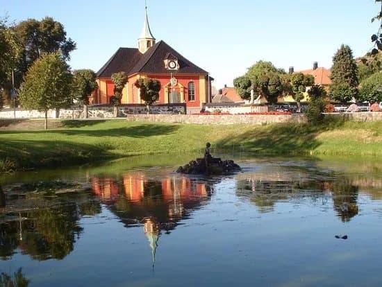 Fredriksvern Church