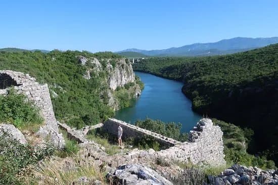Nutjak Fortress