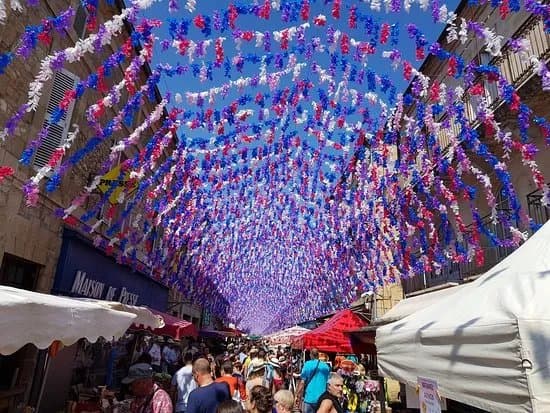 Marche de Saint Cyprien