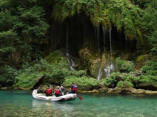 Waterfall Rafting Center Montenegro