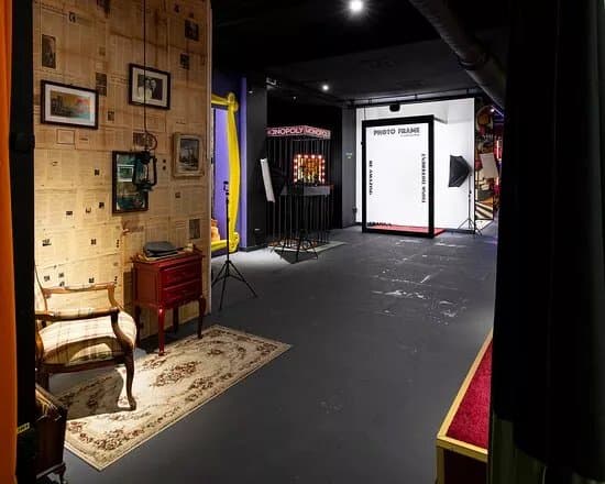 Photo Frame Creative Hub