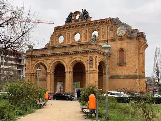 Anhalter Bahnhof