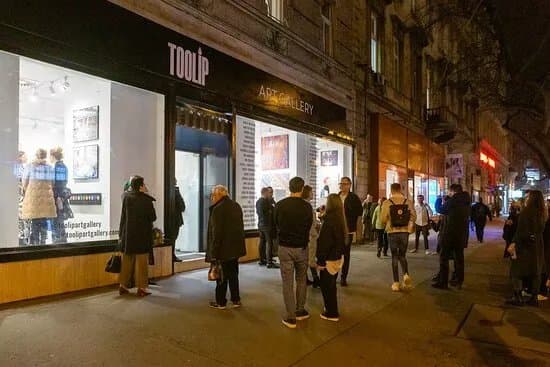 Toolip Art Gallery