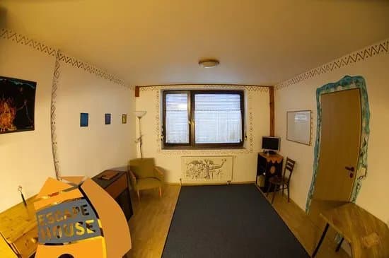 Escape House
