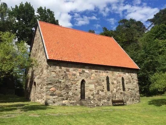 Lovoy Chapel