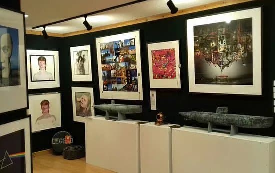 Artists Gallery