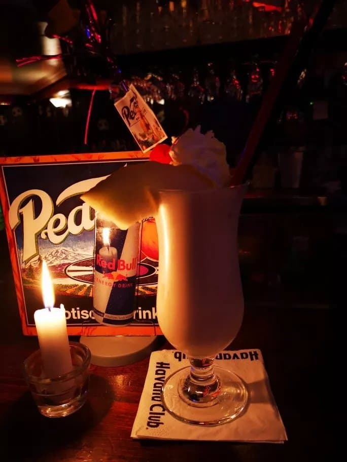 Peaches Bar