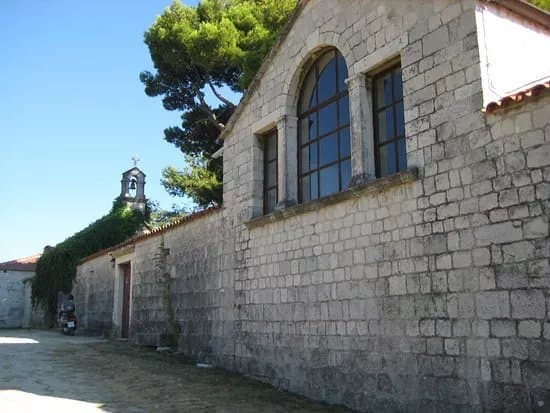 Mestroviceve Crikvine Kastilac