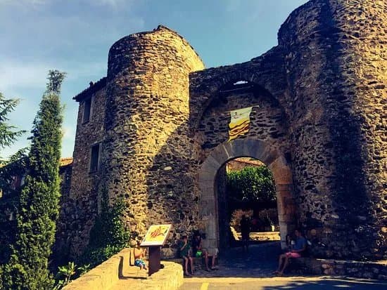 Village Medieval de Castelnou