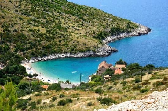 Dubovica Beach
