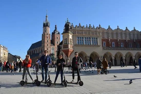 eScooters Tours