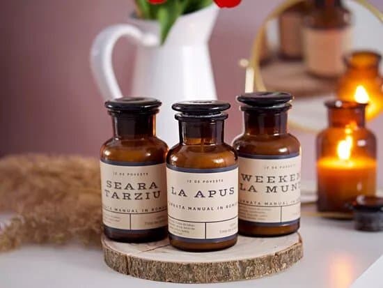 Iz De Poveste - Candle Shop