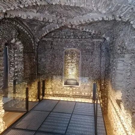 Capela dos Ossos