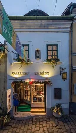 Erdesz Gallery & Design