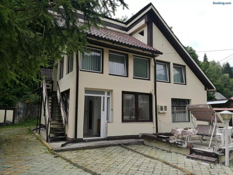 Vila In Voineasa - Valcea