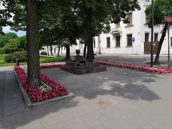 Grob Nieznanego Zolnierza