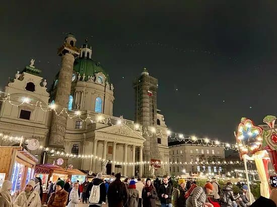Karlsplatz Christmas Market