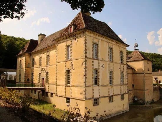 Chateau d'Entre-Deux-Monts