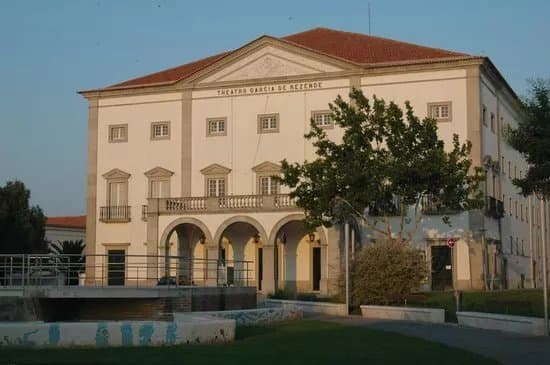 Garcia de Resende Theater (Evora)