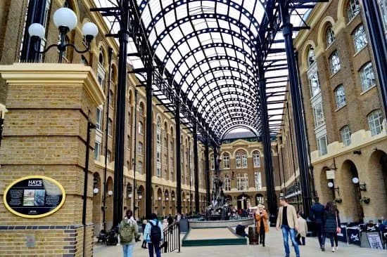 Hay's Galleria