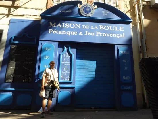 Maison de la Boule