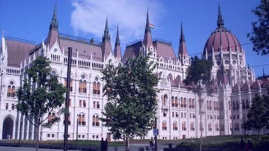 Kossuth Lajos Square