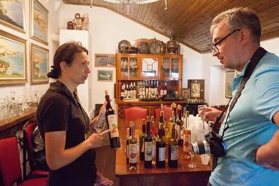 Queen's Winery House
