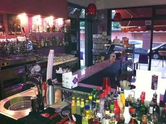 Vintage Cafe