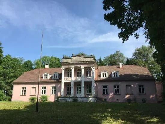 Koljala Manor