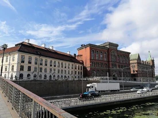 Statue Of Birger Jarl