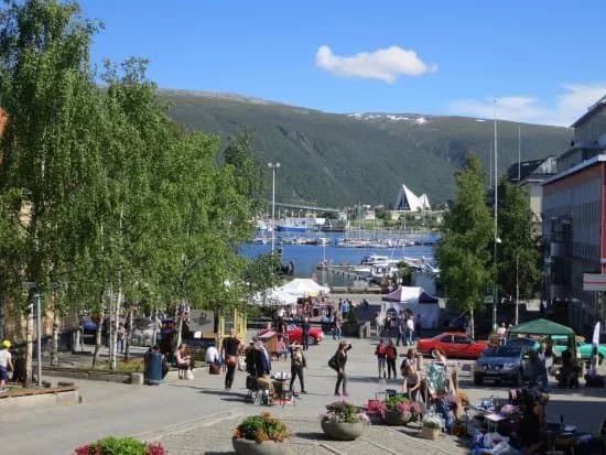 Tromso Budget Tours